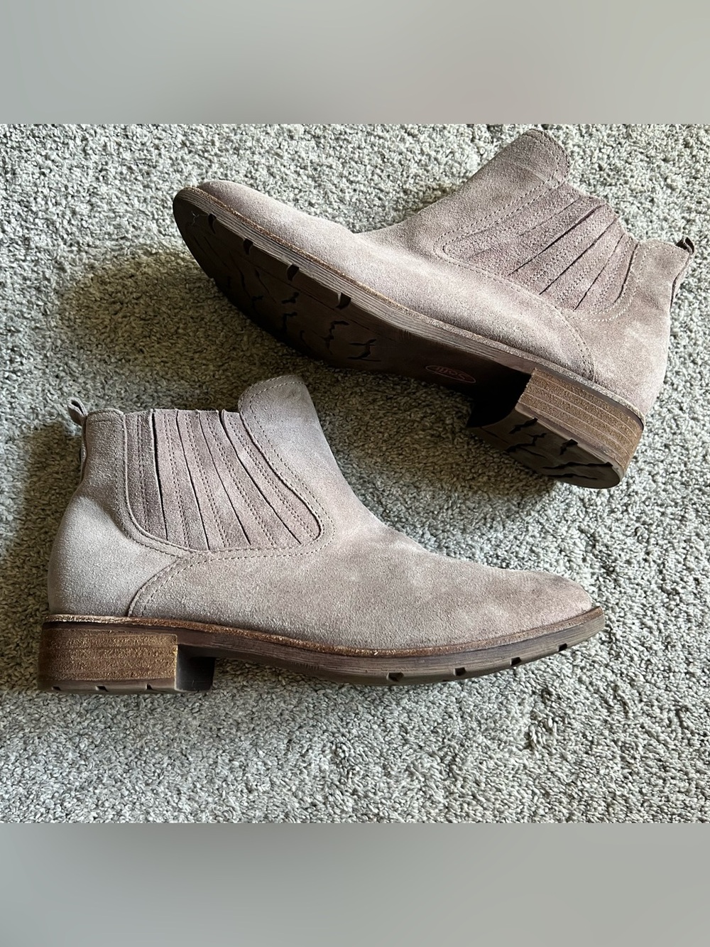Sofft Ankle Boots Bellis III Waterproof Size 10 Suede Leather Chelsea Bootie